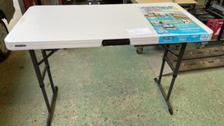 コストコ4人掛けLIFE TIMEフォールディングテーブル