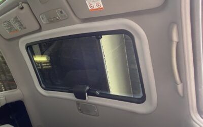 JZX100トヨタマーク2後付けサンルーフ室内