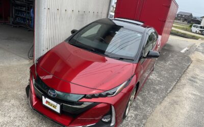 ZVW52プリウスPHV後付サンルーフ