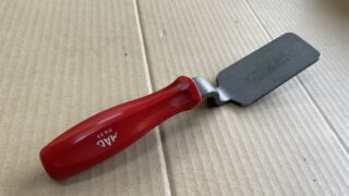 ライトディンギングスプーンにグリップ取付