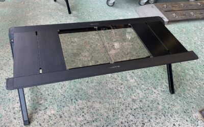 VERNE マエストロテーブルガラステーブル