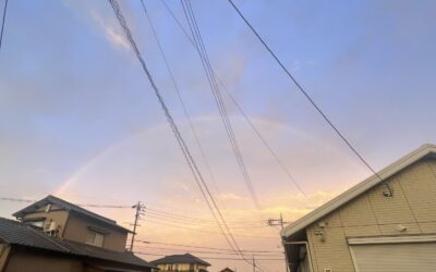 早朝の虹