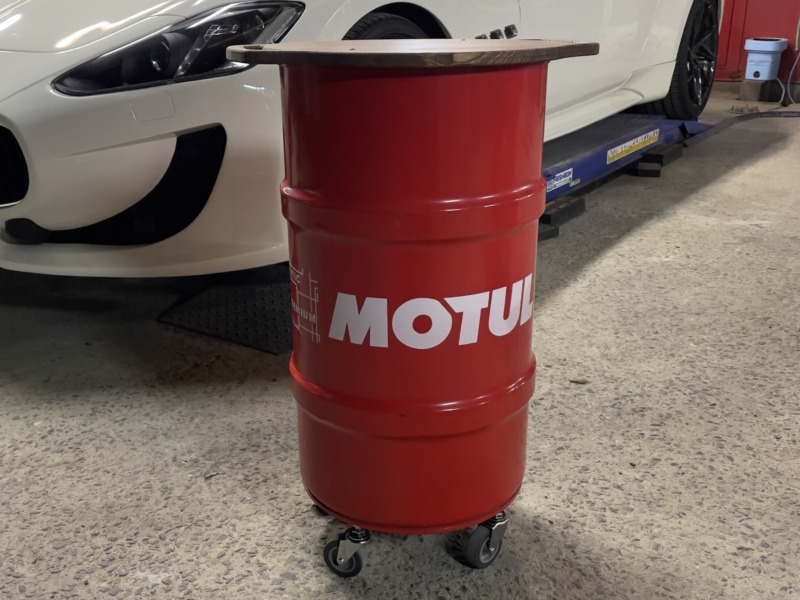 MOTUL60リッター缶