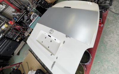 リアゲートスムージング