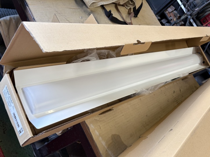 ホタルクスLED蛍光灯