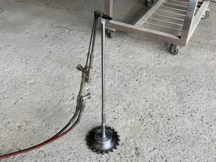 ガストーチスタンド