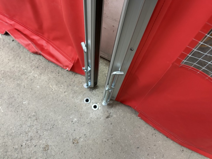 カーテン落とし込み