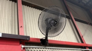 壁掛け工場扇